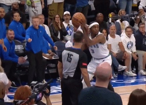 APP下载-NBA教练挑战规则更新 目睹漏判无能为力将成历史！